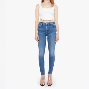 MOTHER High Waisted Looker Ankle Jeans in Hop On Hop Off 24